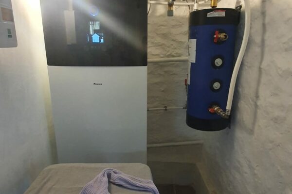 Dépannage pompe à chaleur air eau DAIKIN Santeny 94