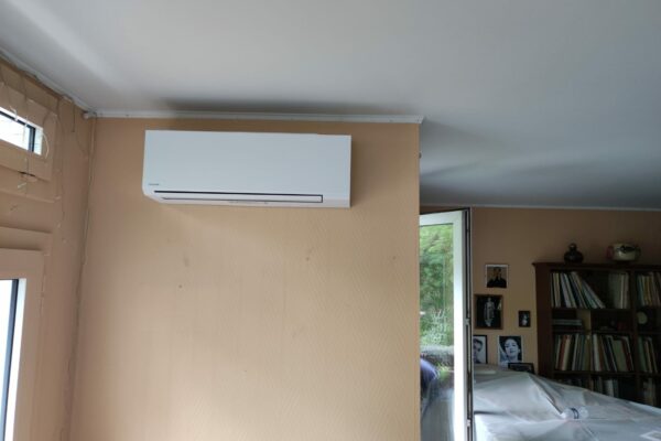 Installation de pompe à chaleur multisplit air air TOSHIBA à Valenton