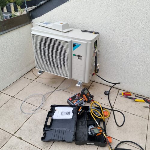 Professionnel d'Installation pompe à chaleur Daikin à Saint maur des fossés