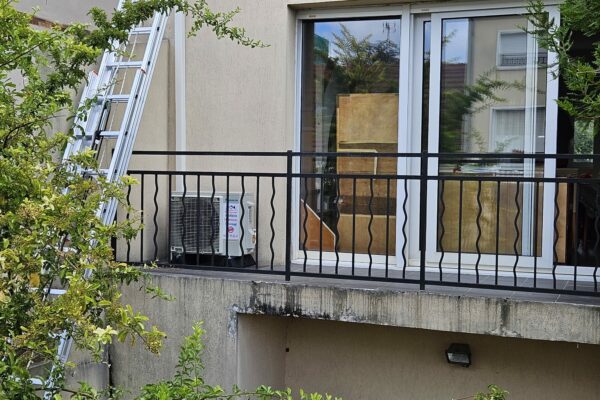 installation de deux pompes à chaleur Daikin à vitry sur seine-10