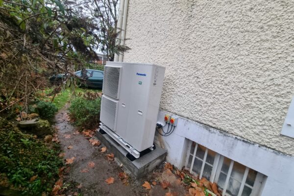 specialiste de linstallation de lentretien pompe a chaleur Panasonic